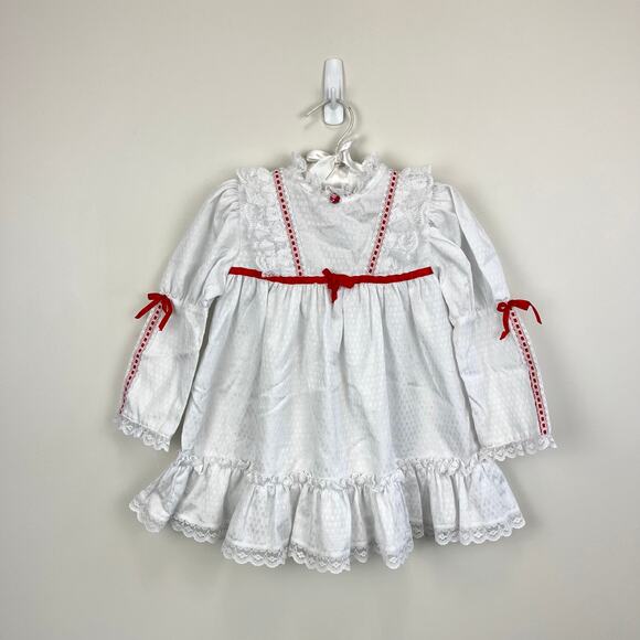 Vintage Other - Vintage Winnie the Pooh White Lace Red Ribbon Bow Dress 3T USA